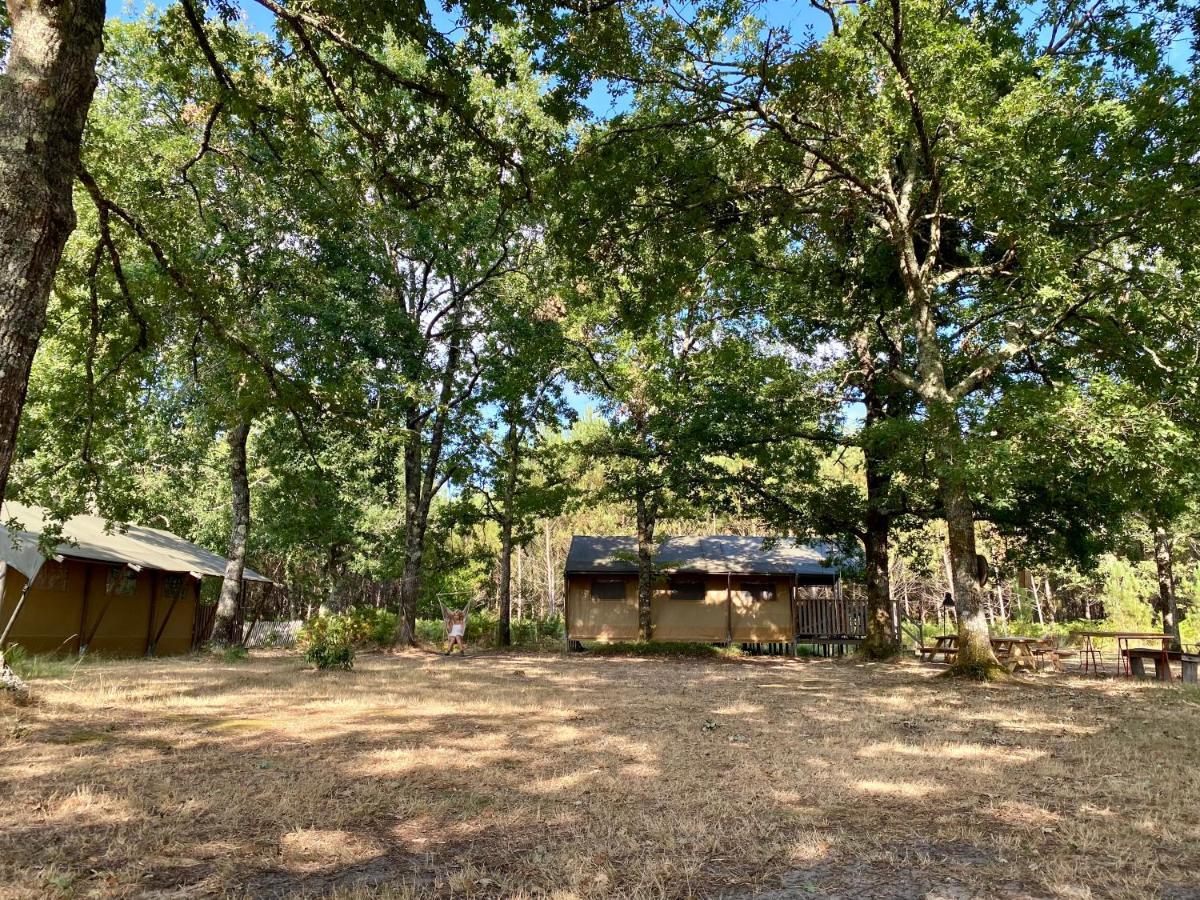 Camping La Kahute - Tente Lodge Au Coeur De La Foret カルカン エクステリア 写真