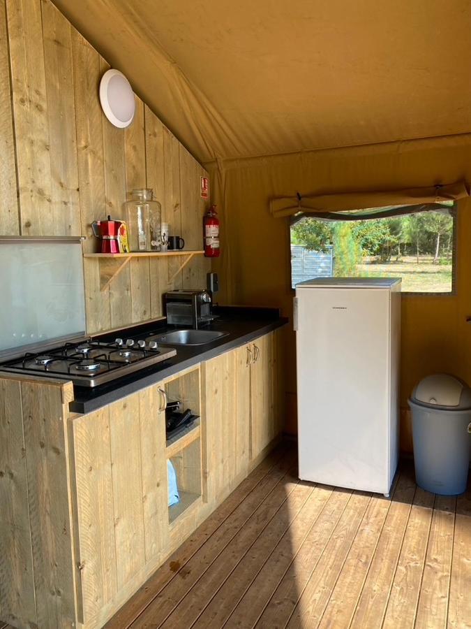 Camping La Kahute - Tente Lodge Au Coeur De La Foret カルカン エクステリア 写真